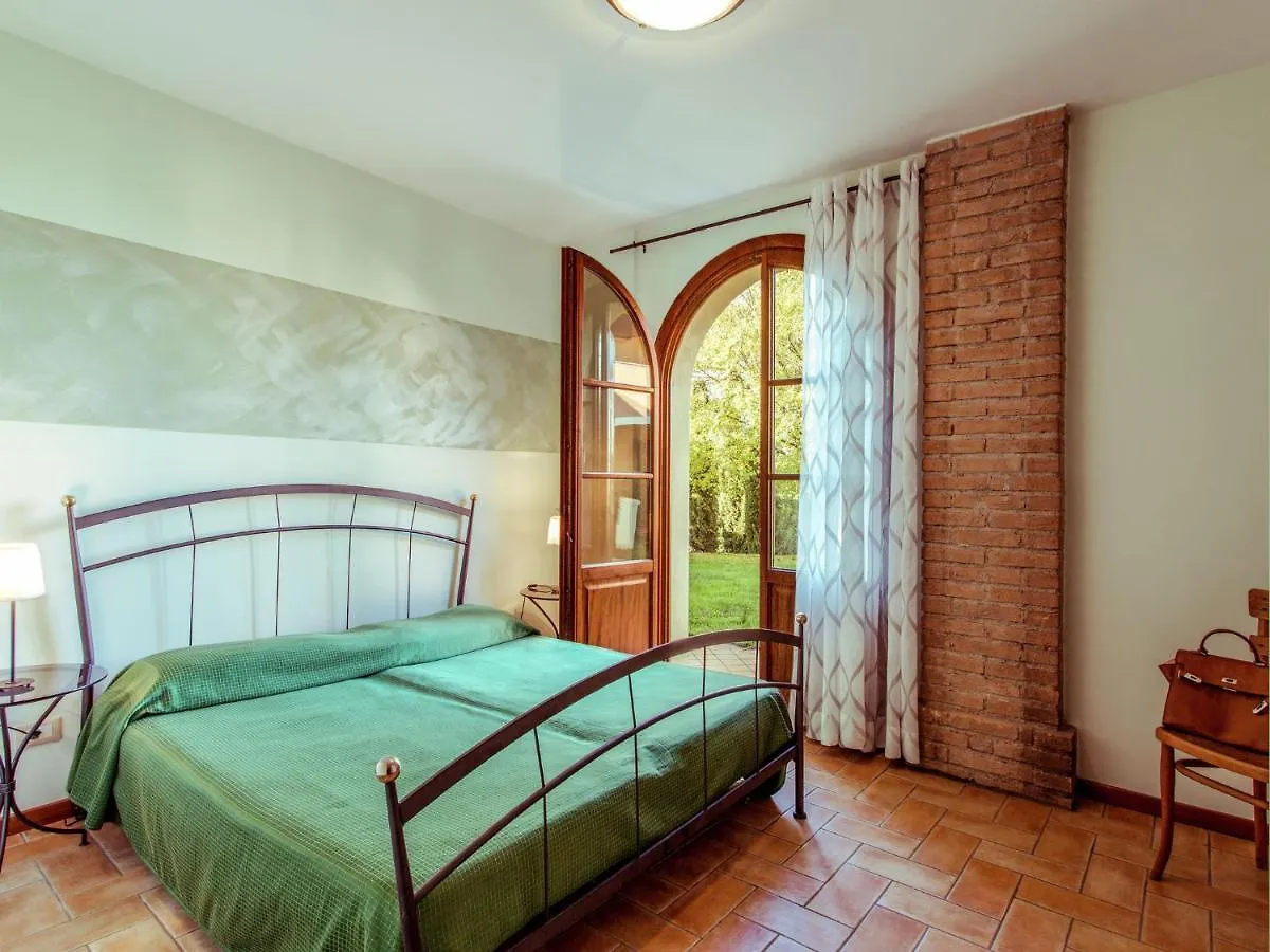 Cozy Holiday Home In Manerba Del Garda With Pool